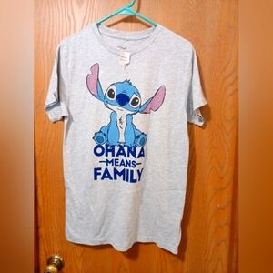 NWT DISNEY Stitch graphic tee